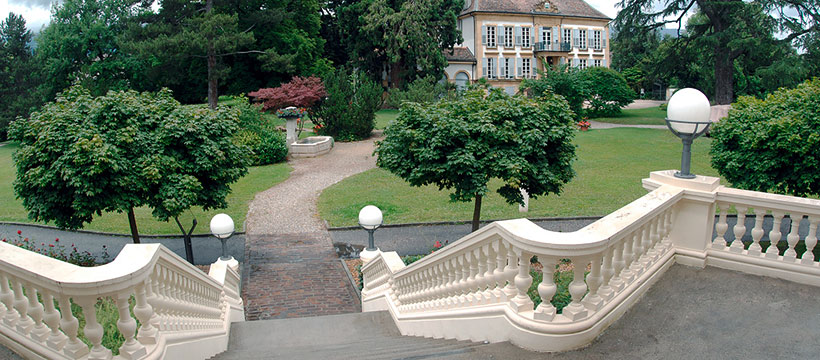 Grand Hôtel des Bains and Villa Entremonts
